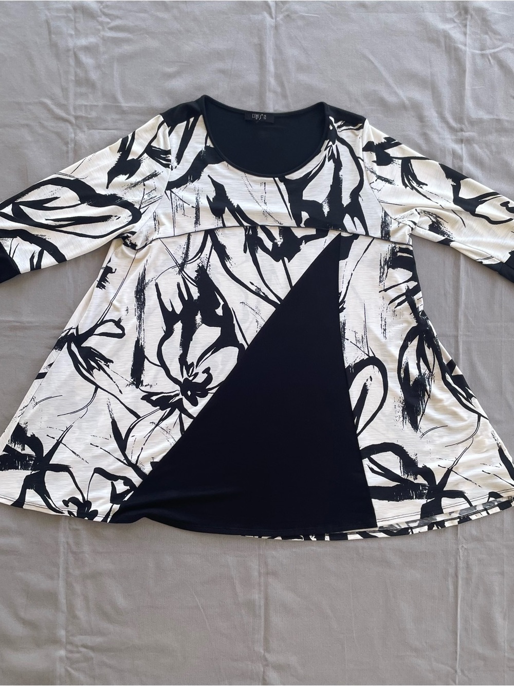 Comfy USA Knit Blouse Size Large Stretch Geometric Color Block Abstract Floral